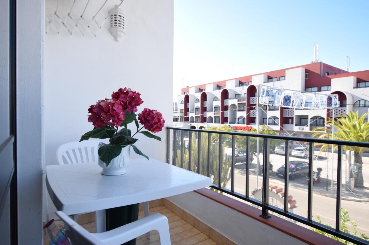 Apartamentos Carruna อัลบูเฟรา ภายนอก รูปภาพ
